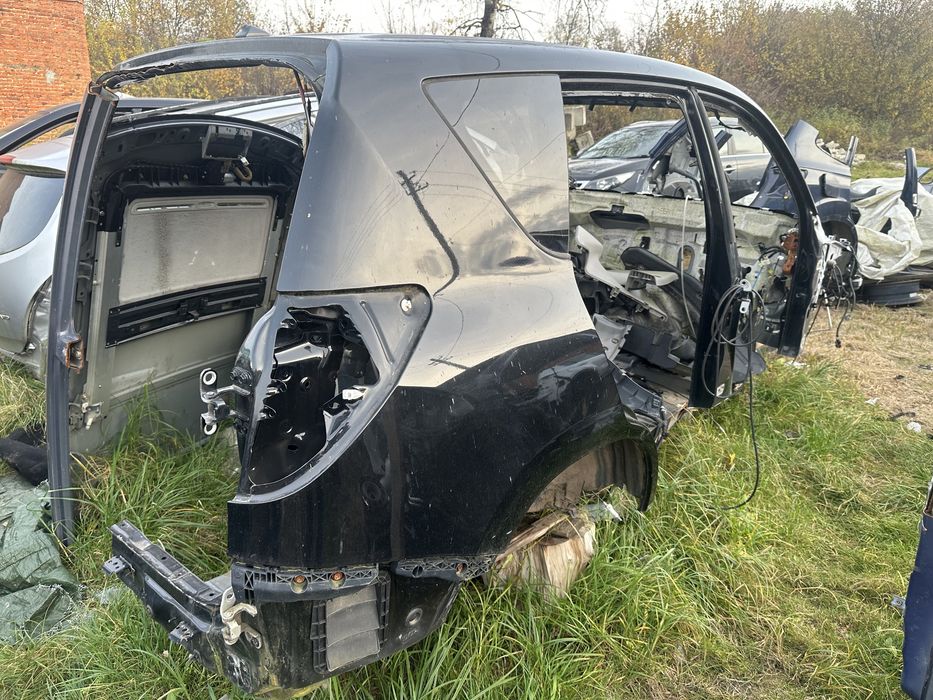 Ланжерон четверть банан стійка кузов взборі Toyota Rav 4 06-12