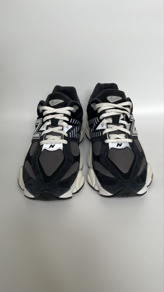 Оригінальні кросівки New Balance 9060