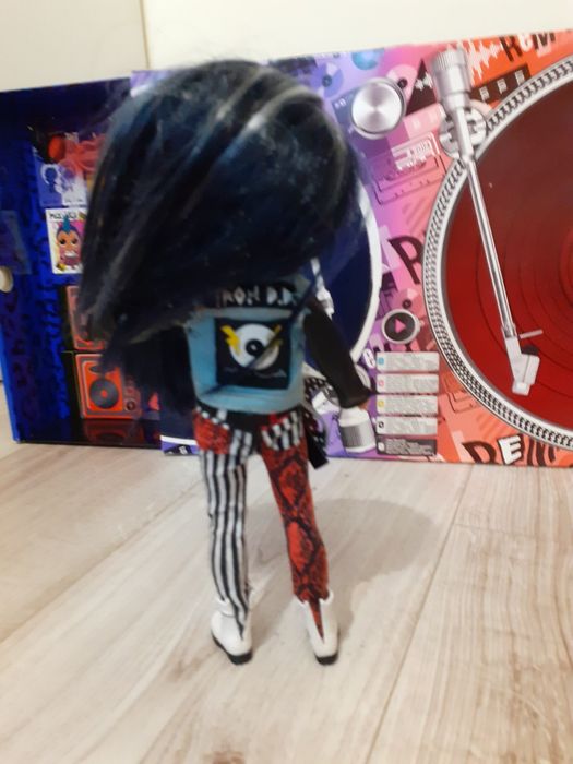 LOL Surprise OMG remix punk grrrl + rocket boy