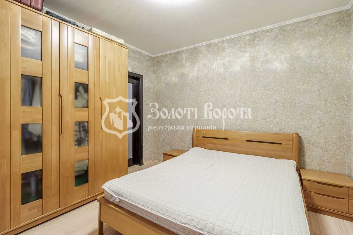 Квартира, 3к. Євроремонт. Лук'яненка, 15г, метро «Мінська», Оболонь