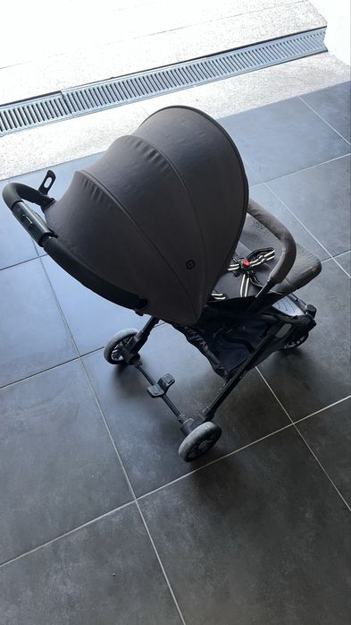 Carrinho de passeio Kubic.