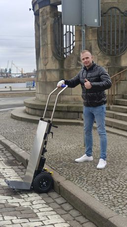 Schodołaz towarowy przeprowadzki transport 1200W Li-Ion 400Kg udźwig