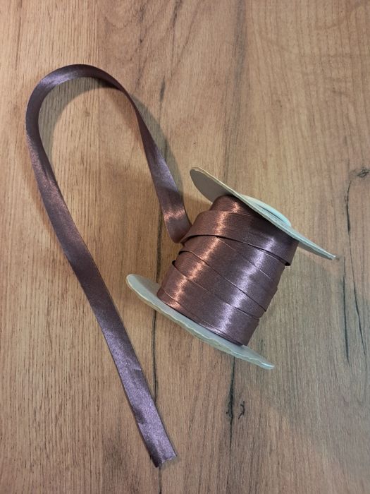 Lamówka satynowa 16