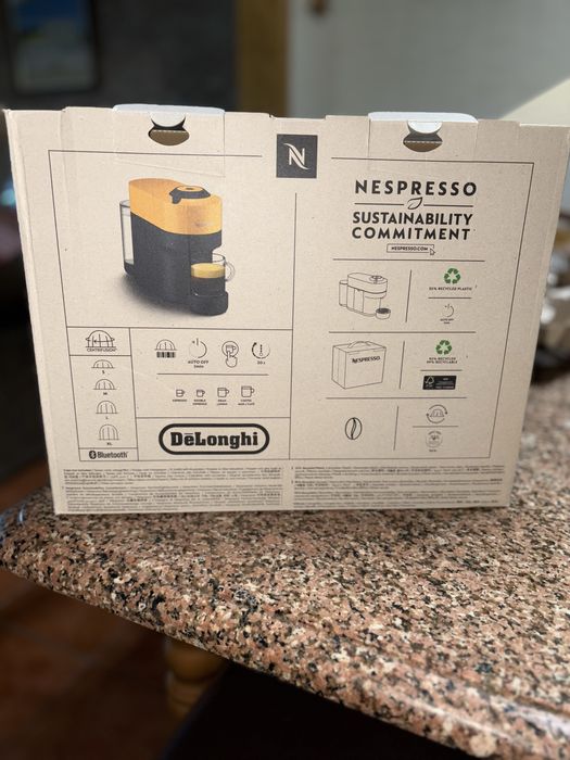 Máquina Nespresso VERTUO POP