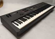 Yamaha MOX 8 syntezator 88 klawiszy z ważoną klawiaturą