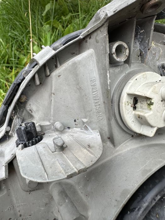 Lampa prawa lewa przednia mercedes clk 200