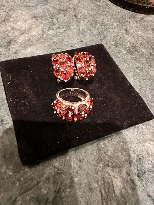 Набор серьги кольцо с натуральным гранатом