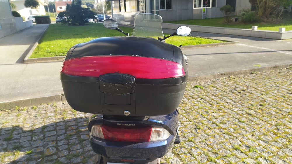 Scooter Suzuki Burgman
