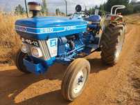 Trator Ford 2910