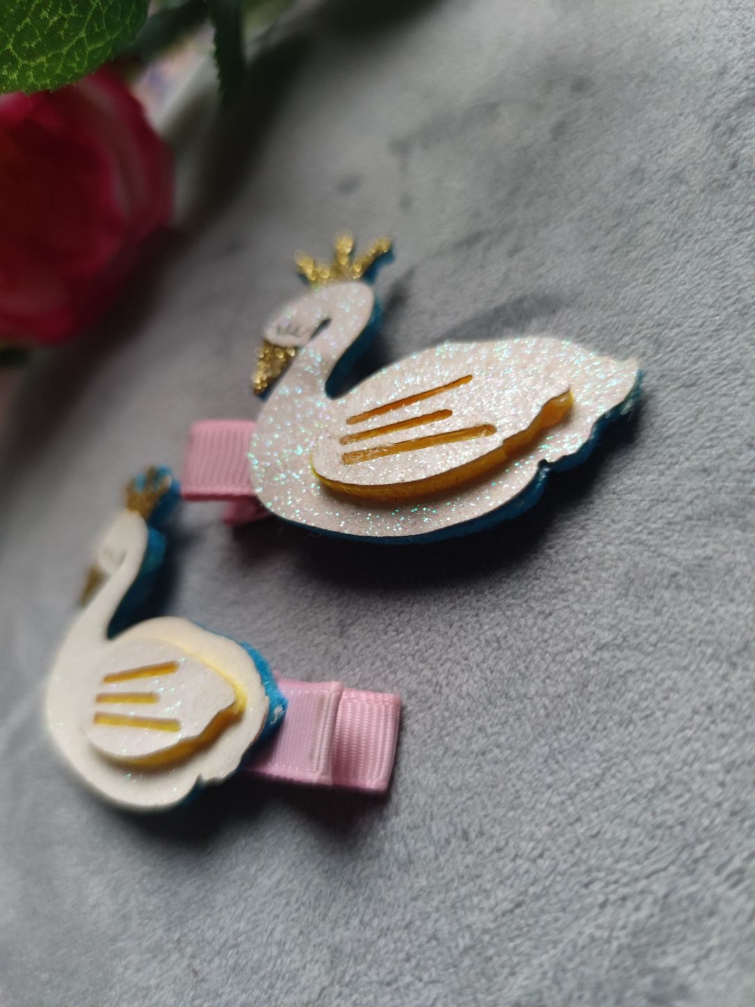 Nowe spinki łabędzie 3d Mango