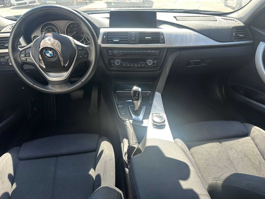 BMW F31 320 d Touring de 2013 Salvado