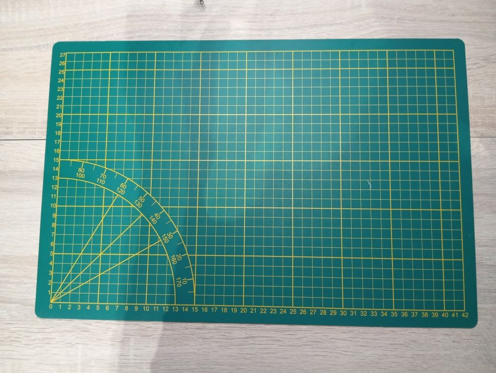 Samoregenerująca samogojąca mata do modelarstwa w formacie A3