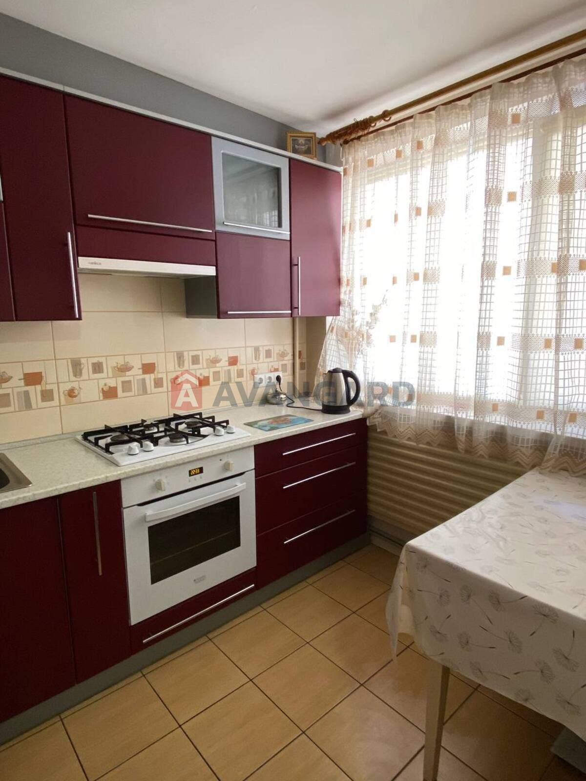 Продаж 2-кімнатної квартири у Вінниці (р-н Сабарів)