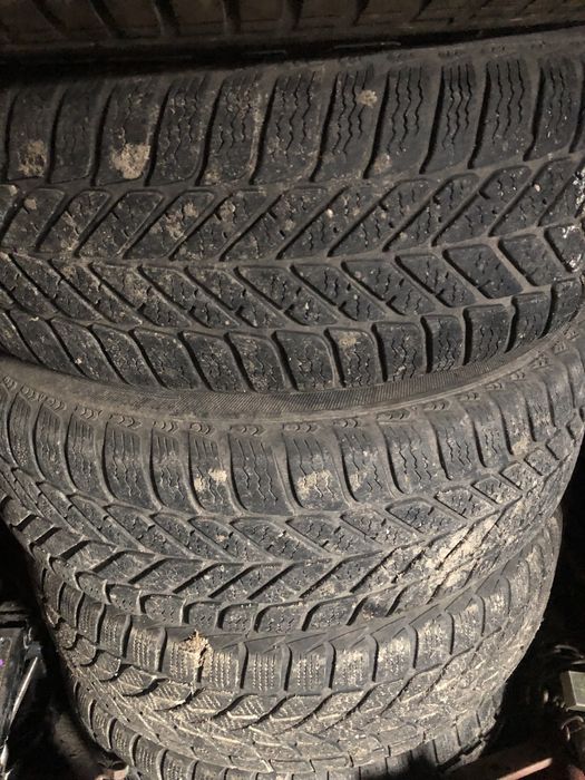 Sprzedam komplet felgi aluminiowe i opony 15