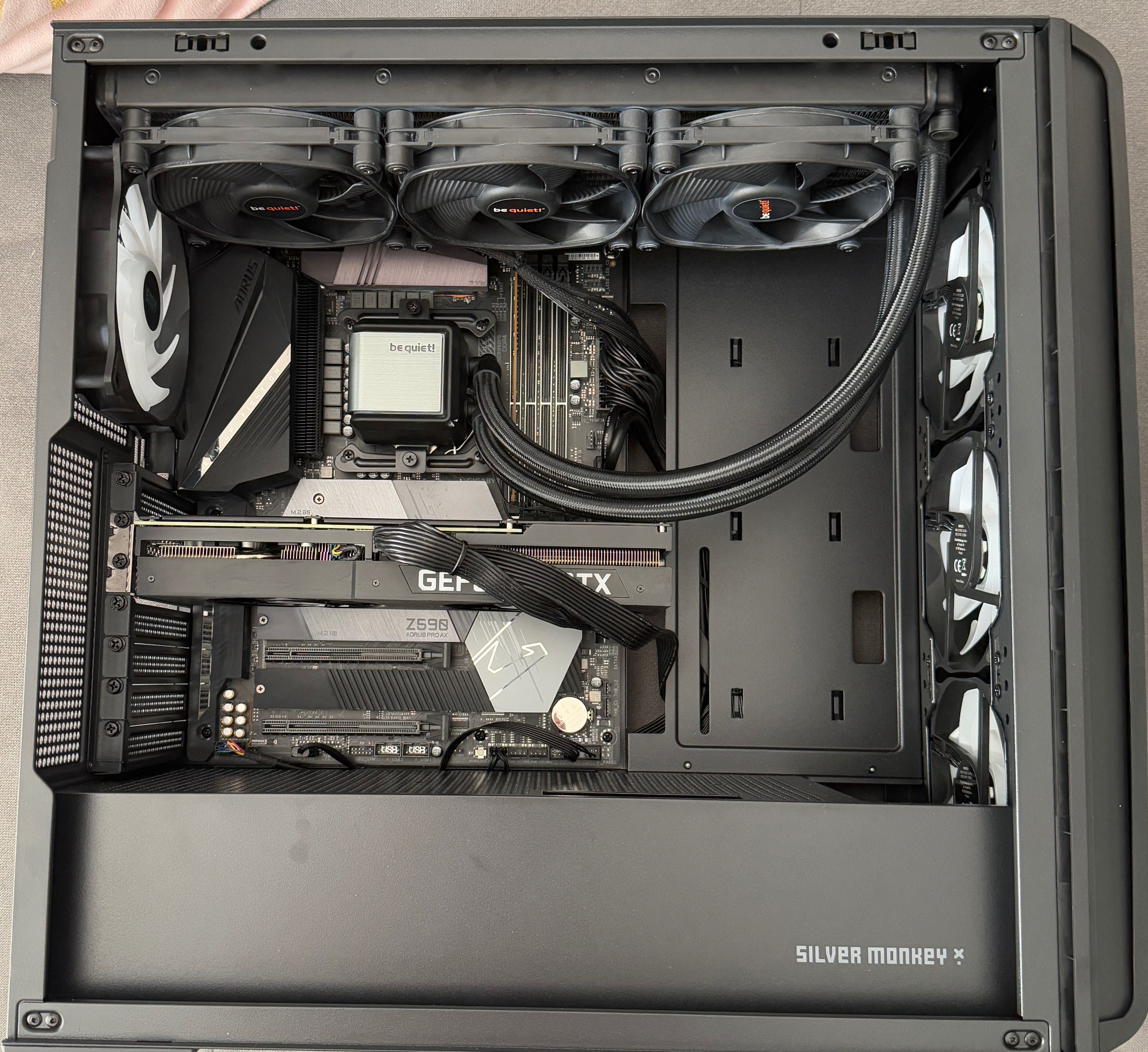 Komputer stacjonarny z RTX 3070, i5 10500, Win11 Pro