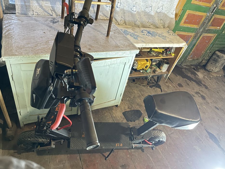 Kugoо g4 в ідеальному стані