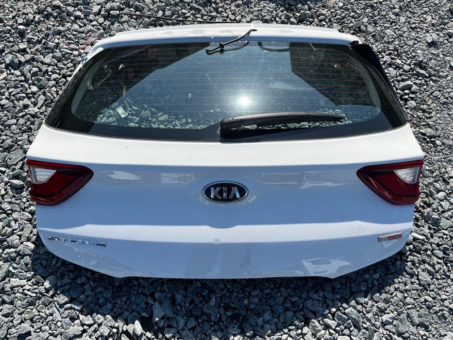 Klapa bagażnika Kia Stonic