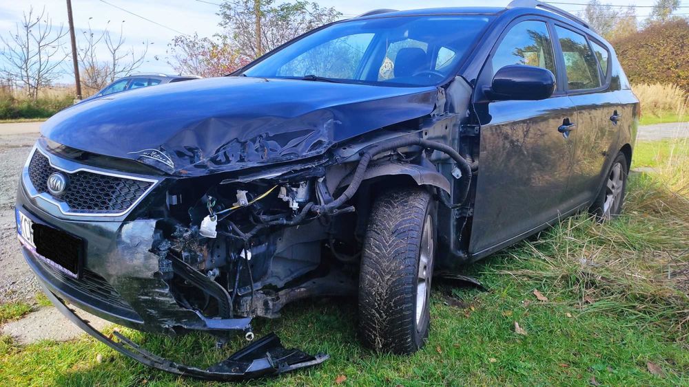 Kia Ceed 1.6 benzyna rok 2012