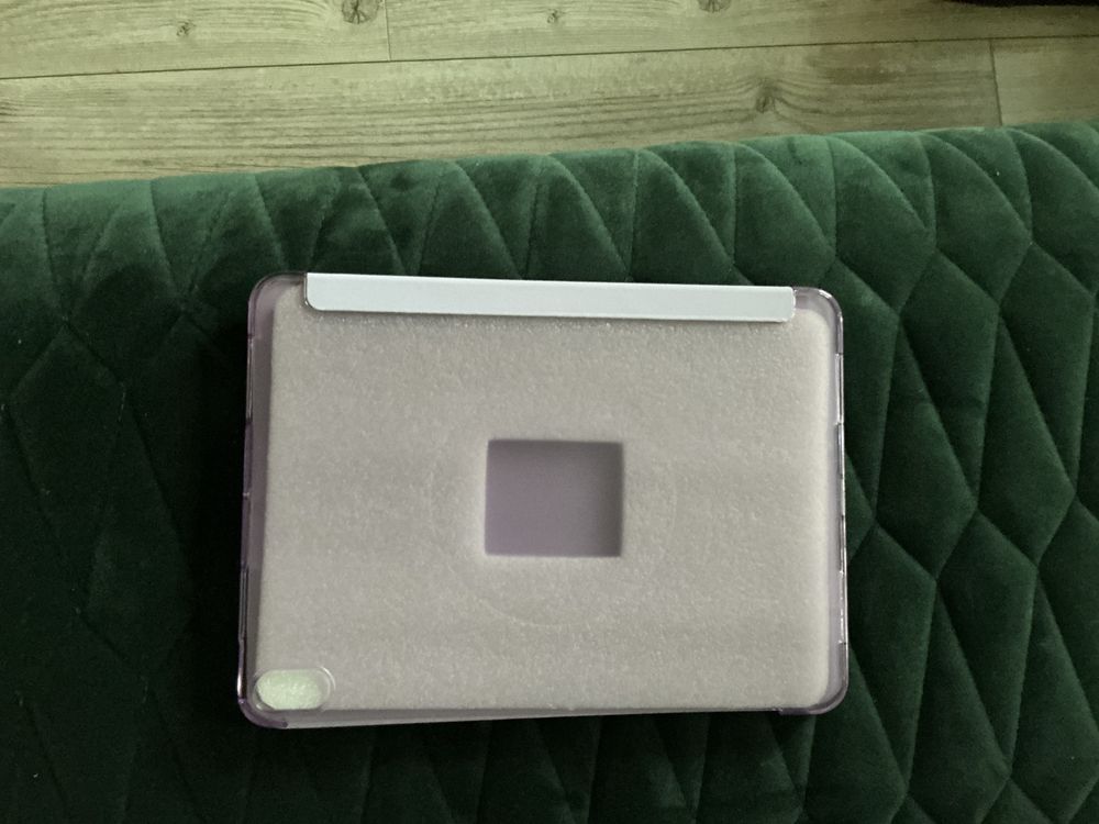 Etui case na Ipad Air 7 gen.