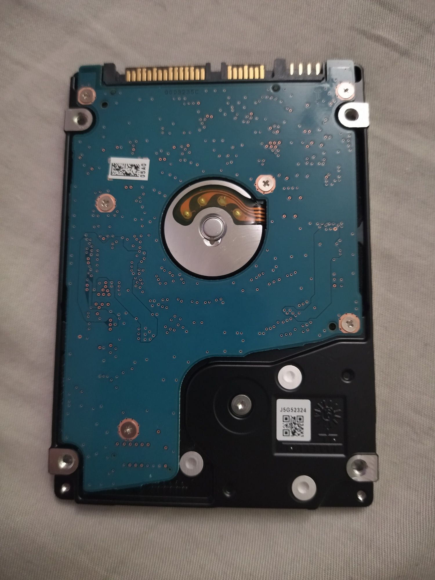 Жорсткий диск Toshiba HDD 500GB sata 3 2,5" В гарному стані.