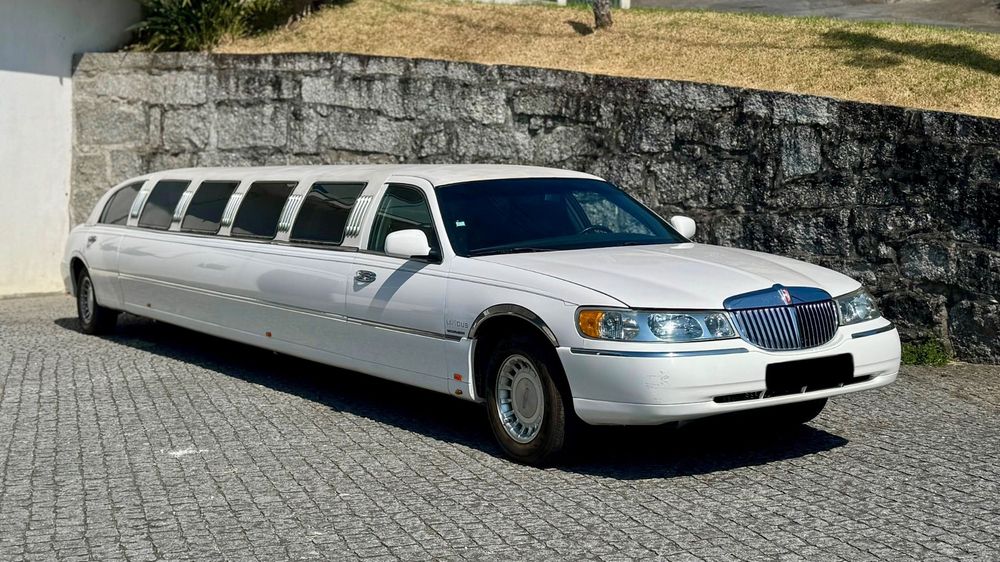 Lincoln Town Car