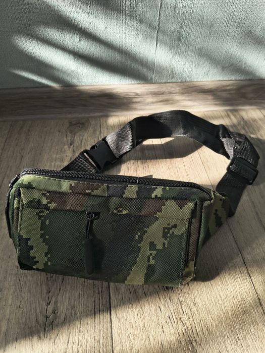 Сумка - бананка нова