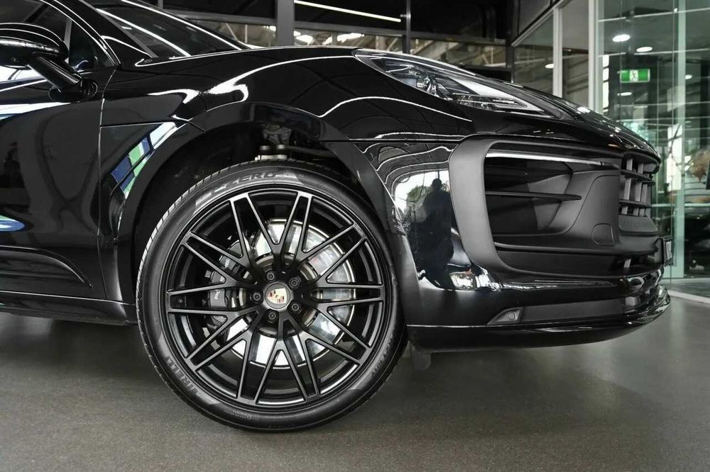 Nowe czarne felgi R20 5x112 Porsche Macan 9J ET26 + 10J ET19