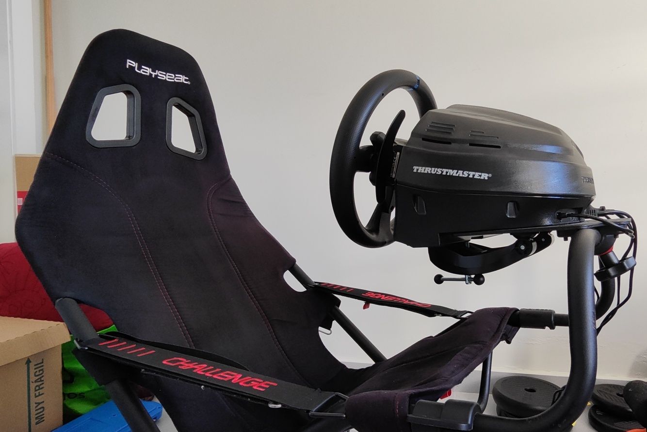 Playseat Challenge + Thrustmaster T300