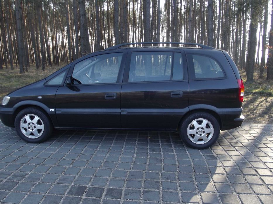 Opel Zafira Rej 2003 rok 7 miejsc Wersja Elegance