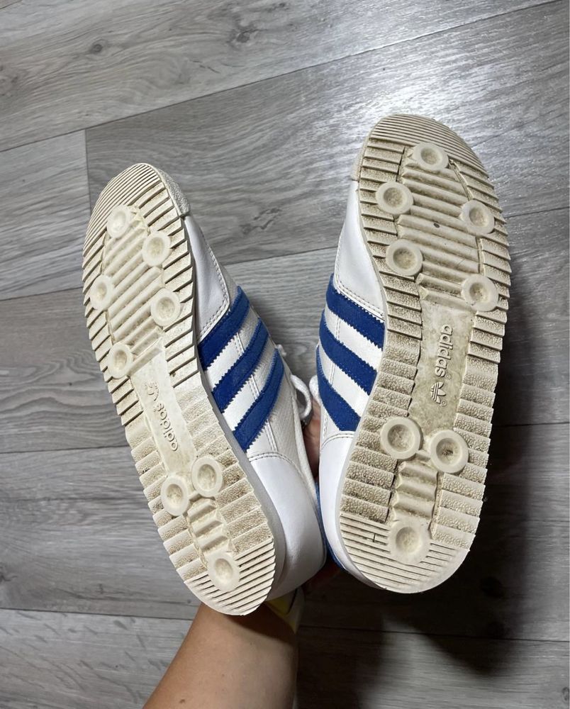 Кросівки Adidas Dragon пи типу Adidas samba