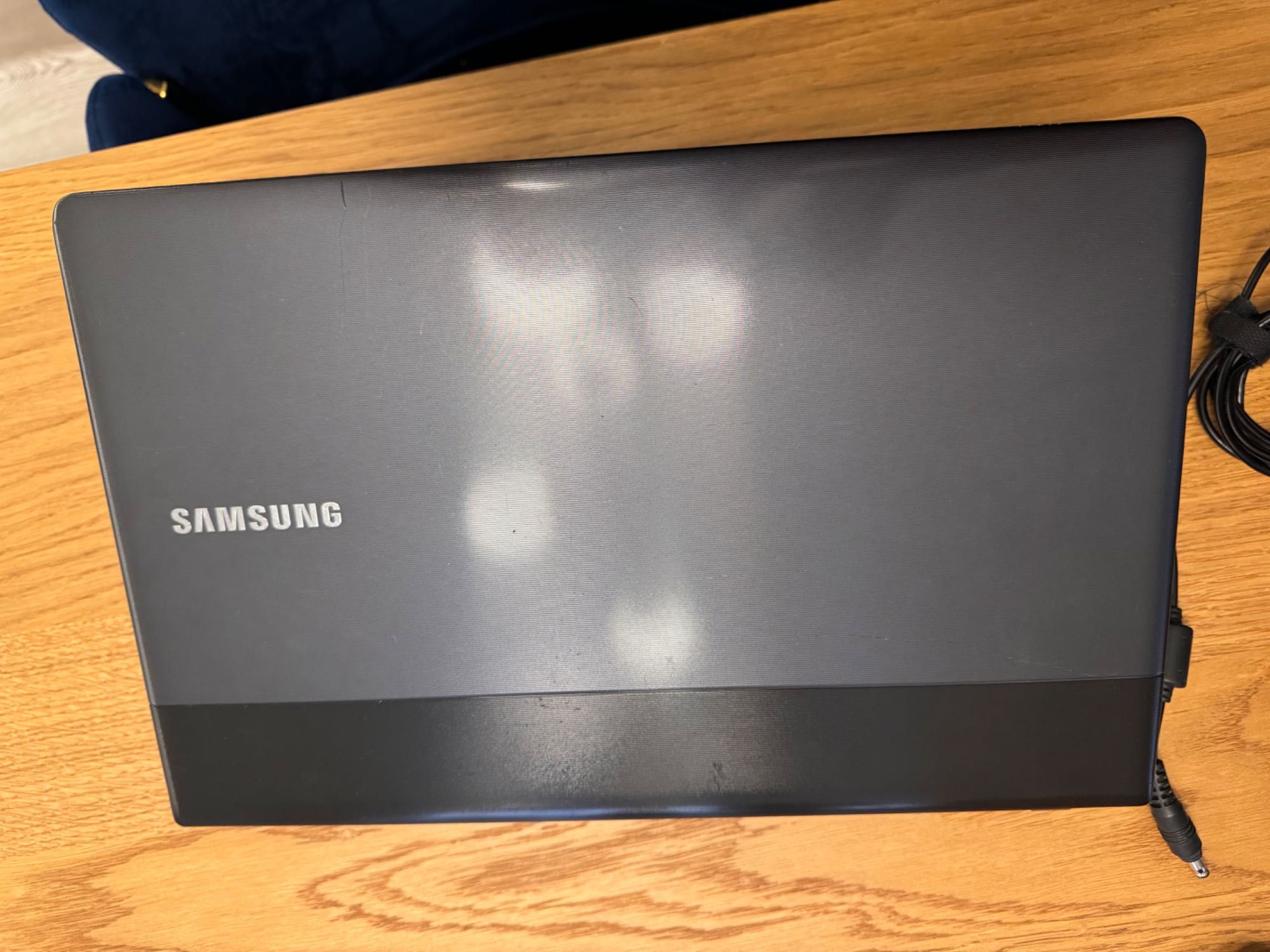 Laptop Samsung NP300E5C