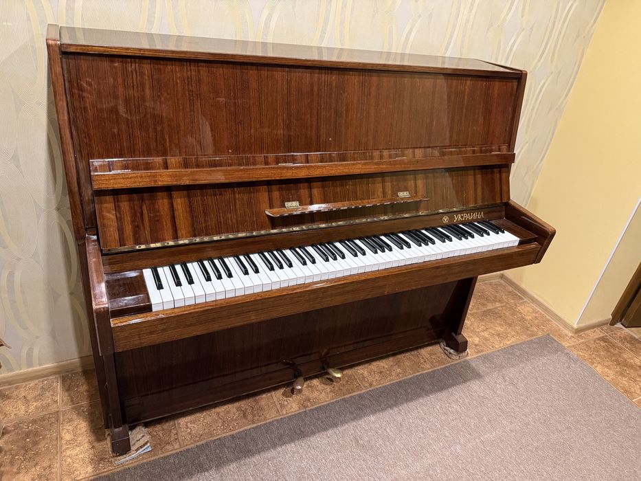 Пианино украина со знаком качества редкое