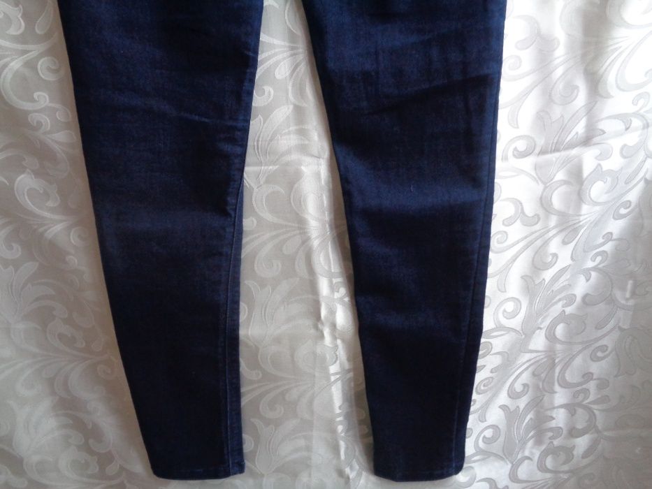 Spodnie damskie jeans granatowe cienkie Super Skinny roz.38.
