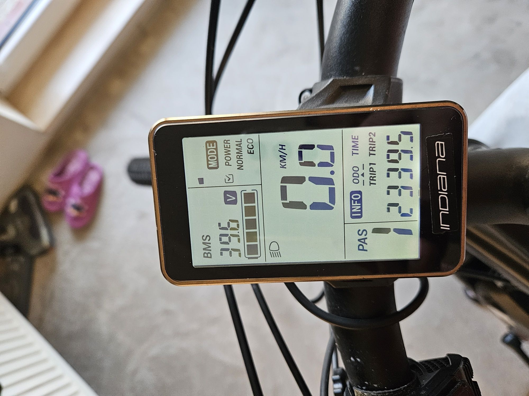 Rower elektryczne Indiana E-MTB 3.0 rama 18'