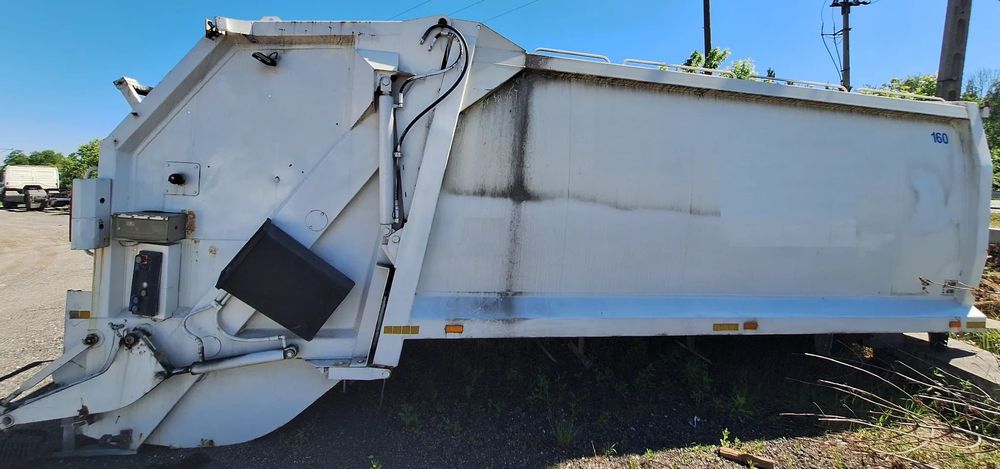 Śmieciarka NTM - Norba kompletna zabudowa RL300 20,8m3