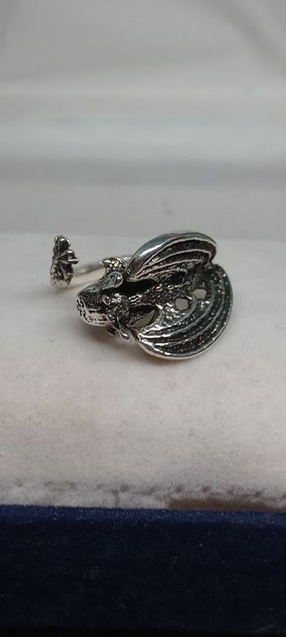 Pierścionek kolor srebrny