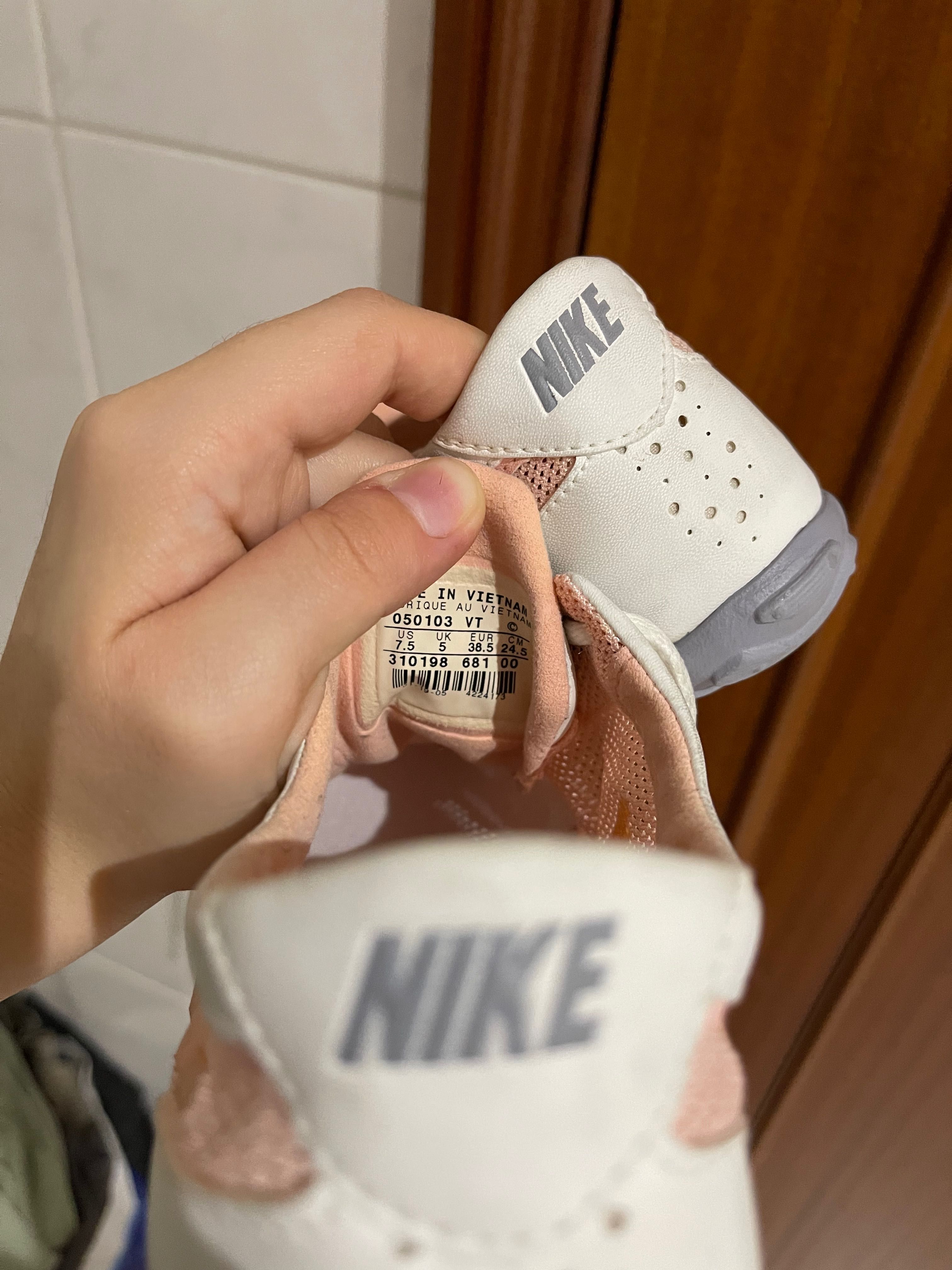 Nike sapatilhas tamanho 38.5