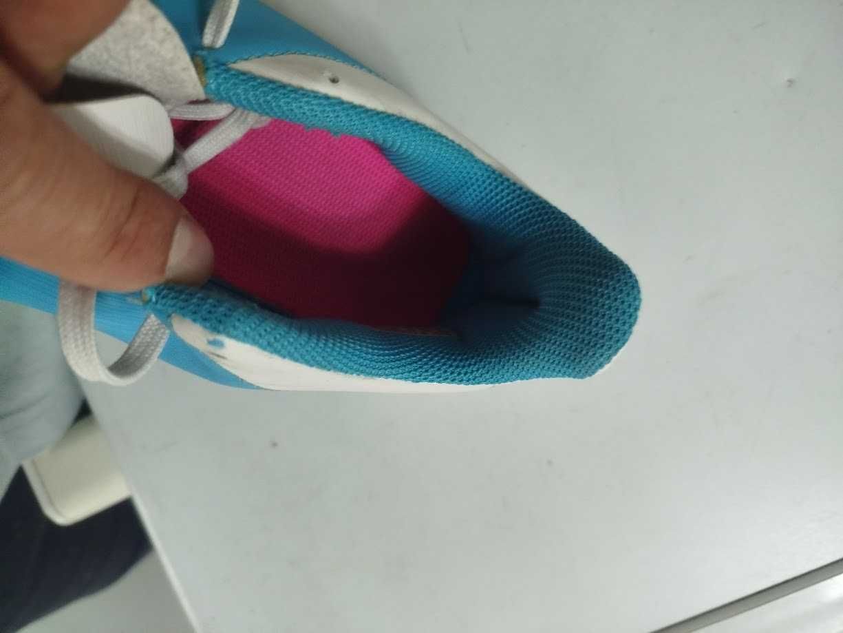 Chuteiras de Futebol Adidas Novas