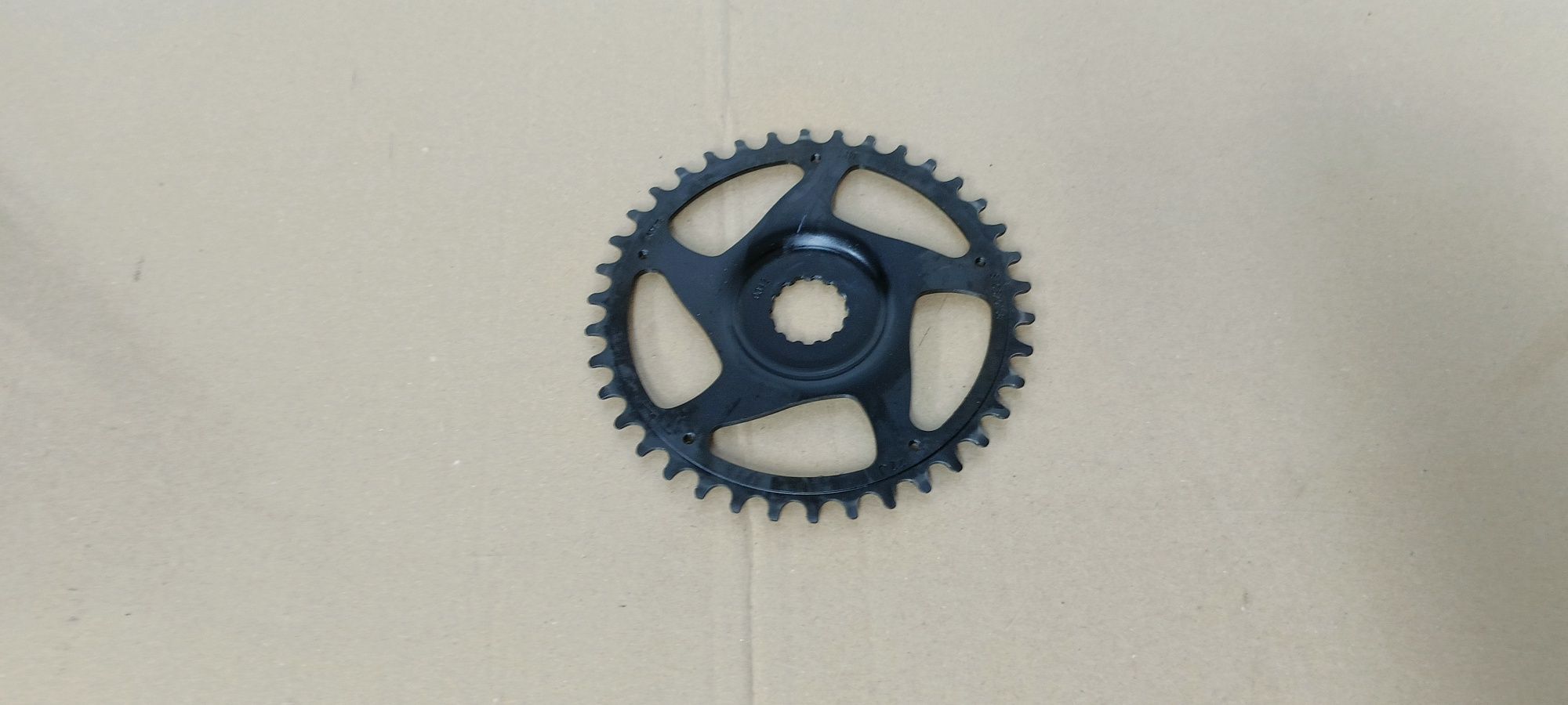 Zębatka KMC 38T. Bosch 3 Generacja