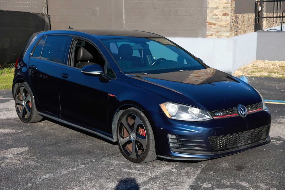 Volkswagen Golf GTI S      2015