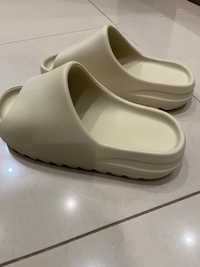 Yeezy slide bone 38