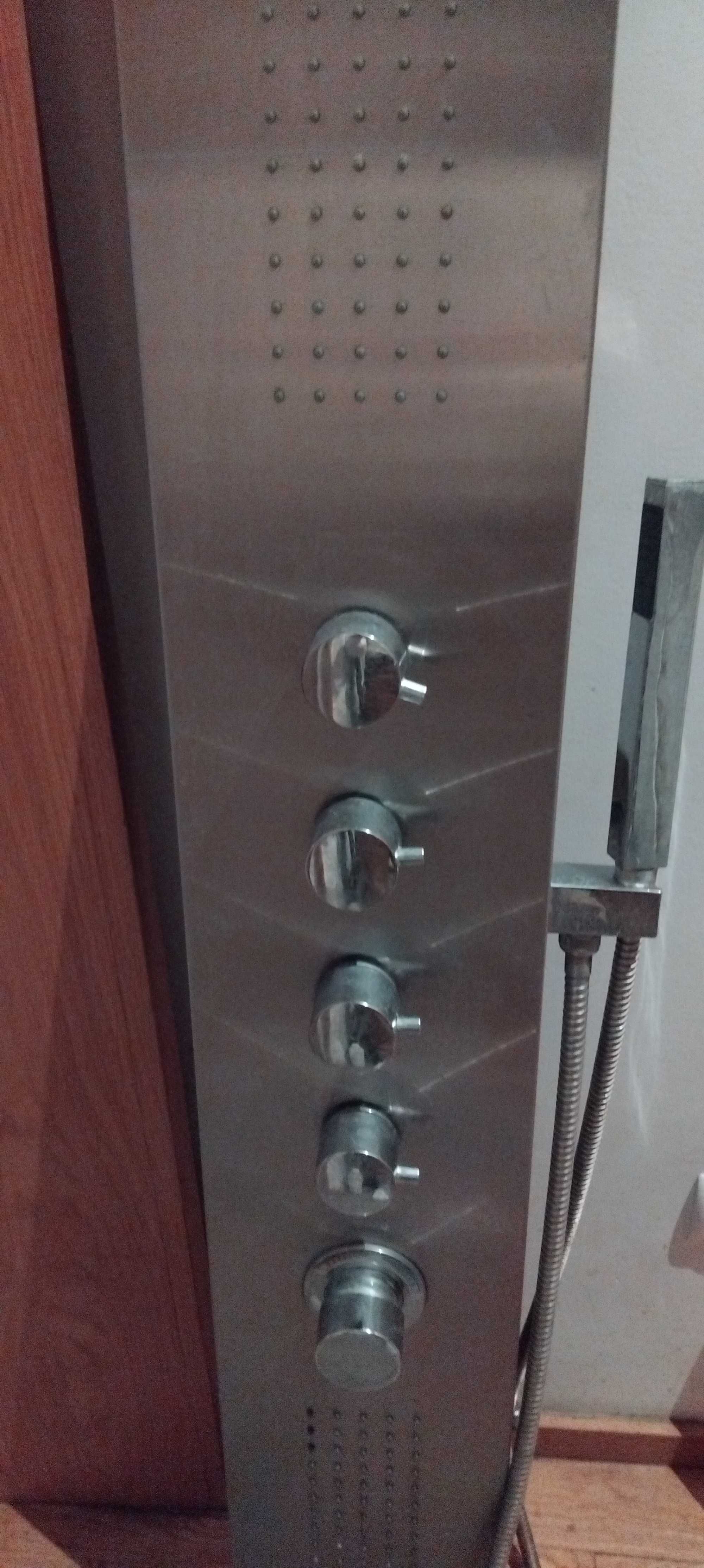 Coluna de duche com varias saidas