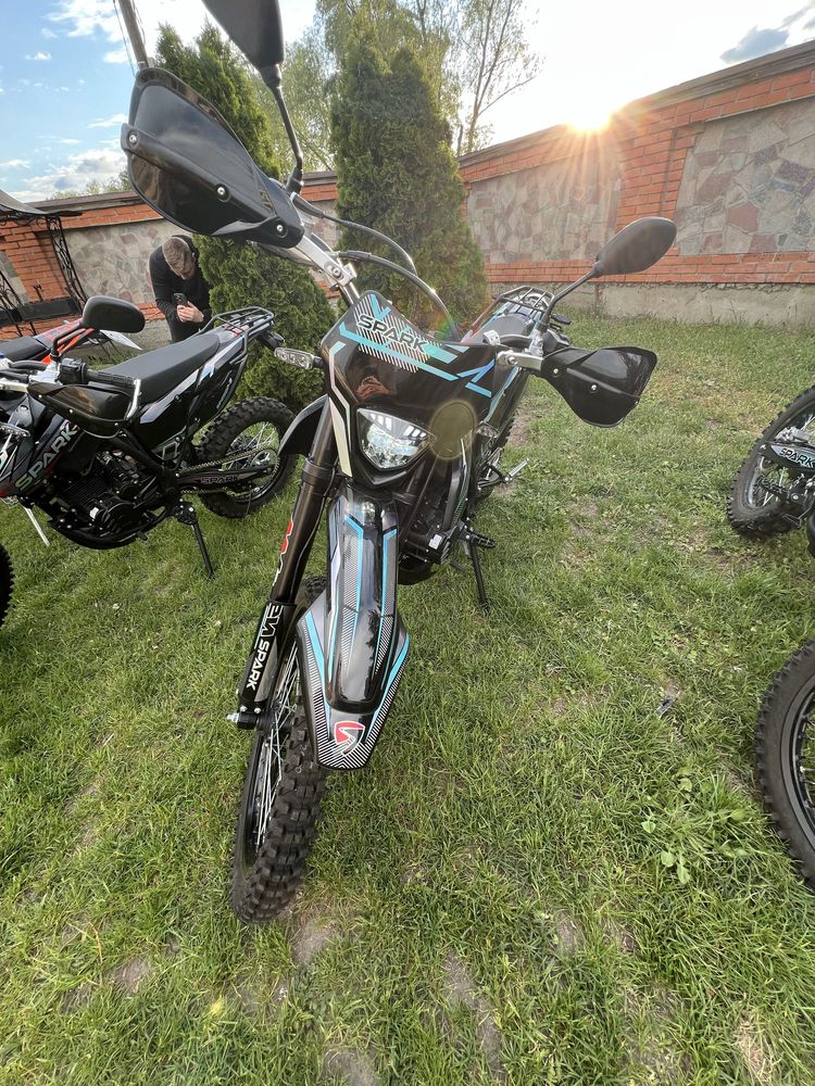 Прокат оренда мото Spark 250 | Київ | Економно та надійно