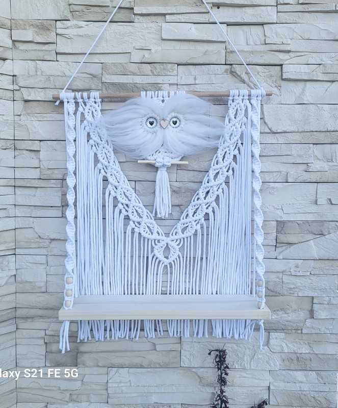 Połka wisząca, makrama sowa