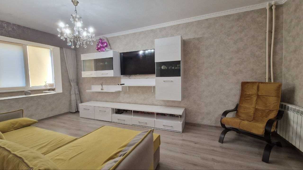 Сдам классную 2к Победа5, б. Славы, СИЧ