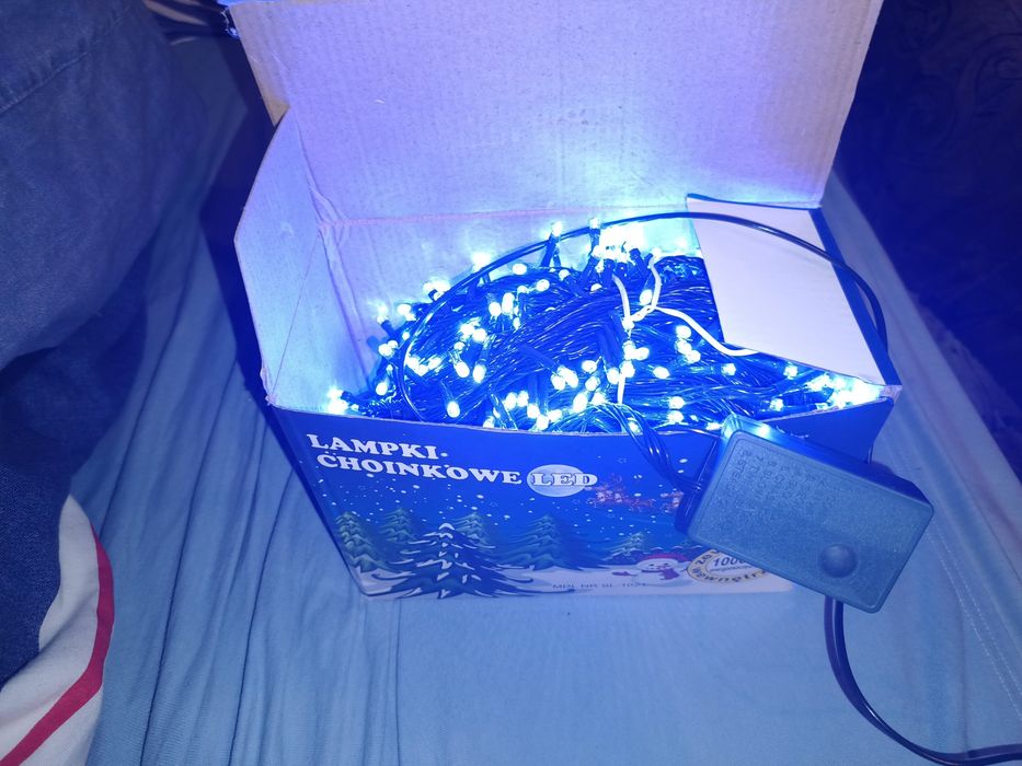 Lampki choinkowe niebieskie