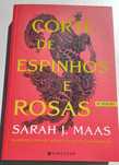 livro "corte de espinhos e rosas"