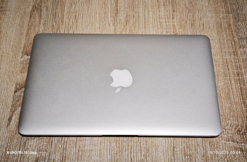 MacBook Air Recondicionado 
Para venda 200€ 

Portátil Recondicionado