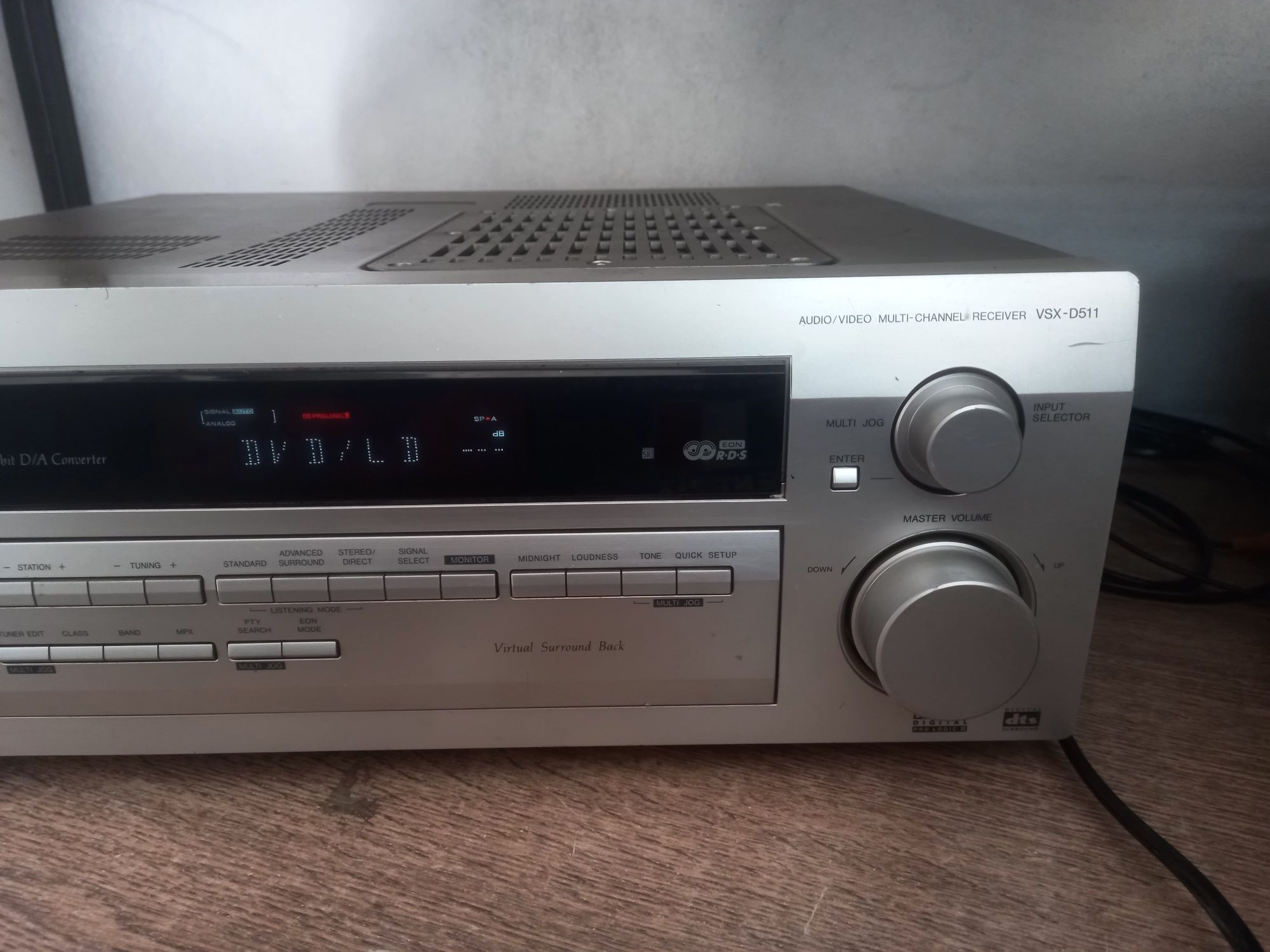 Продам ресивер Pioneer vsx-d511