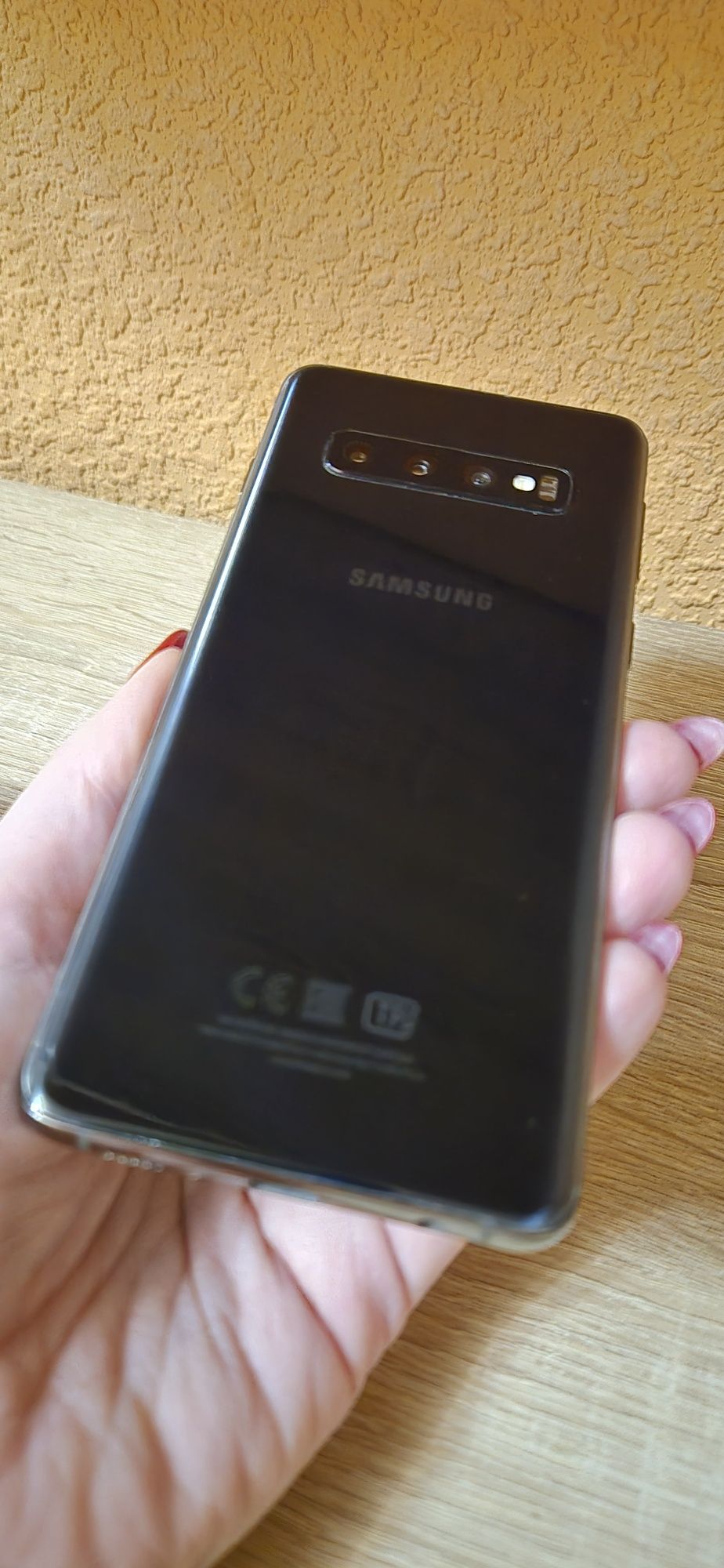 Samsung  S 10 чорний